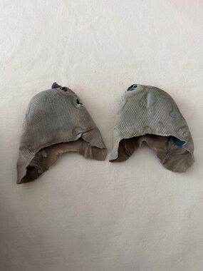 Toe covers (well worn)